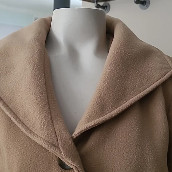 JM Collection Coat - Picture 6 of 7